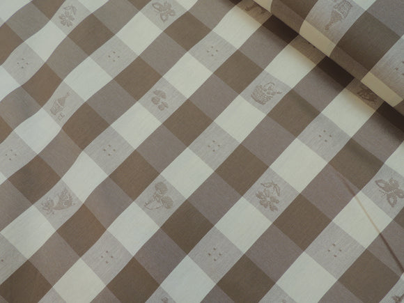 TESSUTO TOVAGLIATO FINESERIE